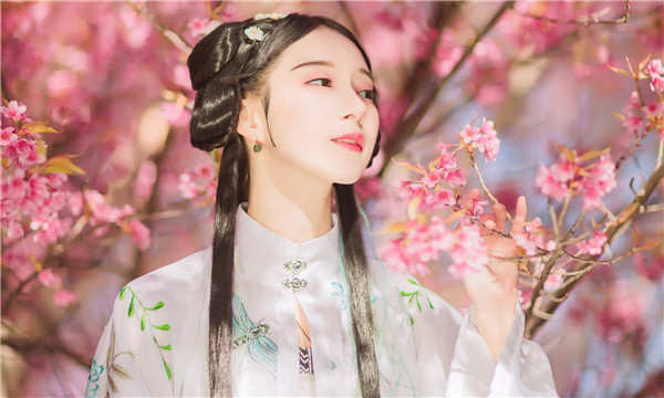 容城供卵试管婴儿：助您实现家庭梦想的科学方案